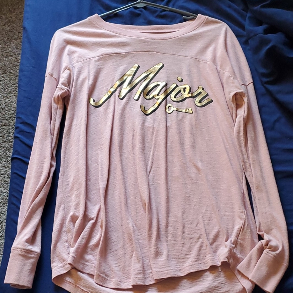 'Major 🔑' Top